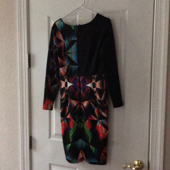 Beautiful long sleeve dress multicolored size 8 - Picture 2 of 3